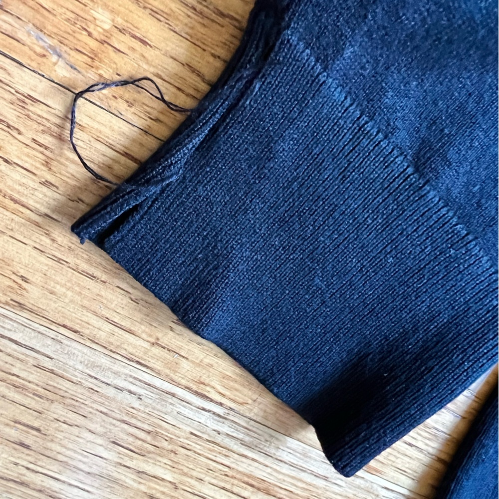 YAL BLACK SEQUIN DETAIL SWEATER - Picture 3 of 4